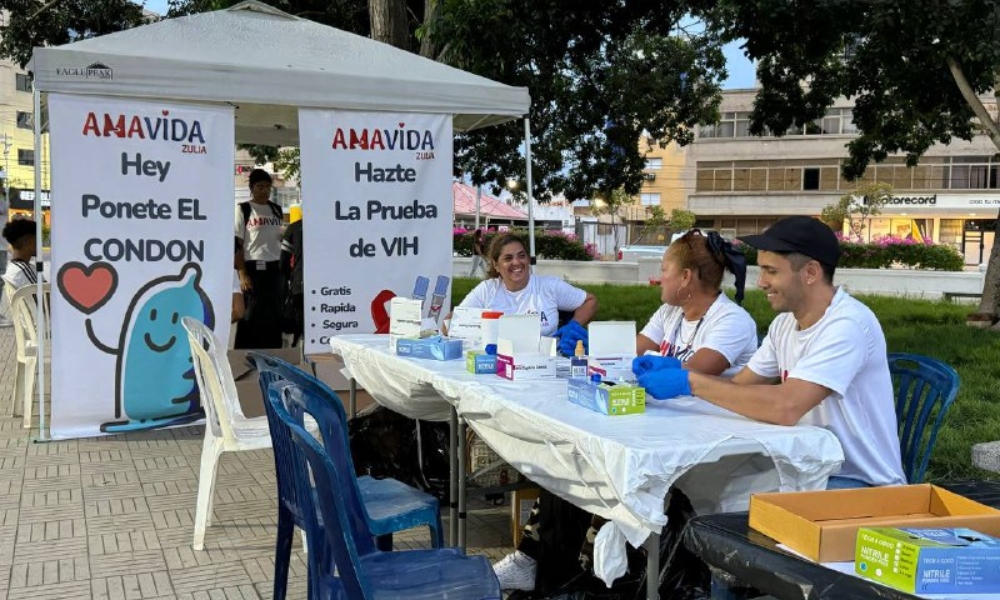 Prevención del VIH: Jornada Impacta en la Plaza de la República